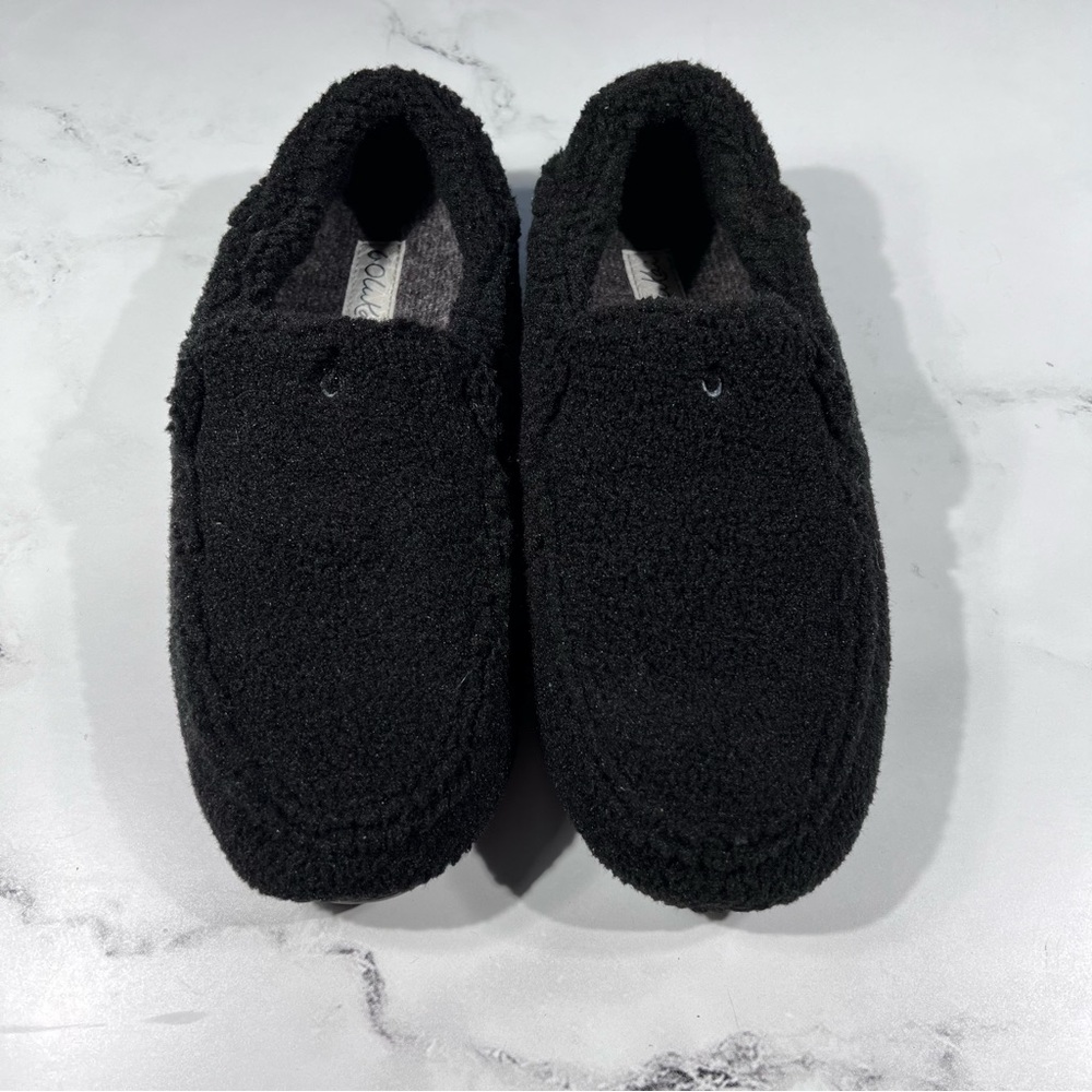 OluKai Nohea Heu Black Shearling Slip On Loafer Slipper Flats